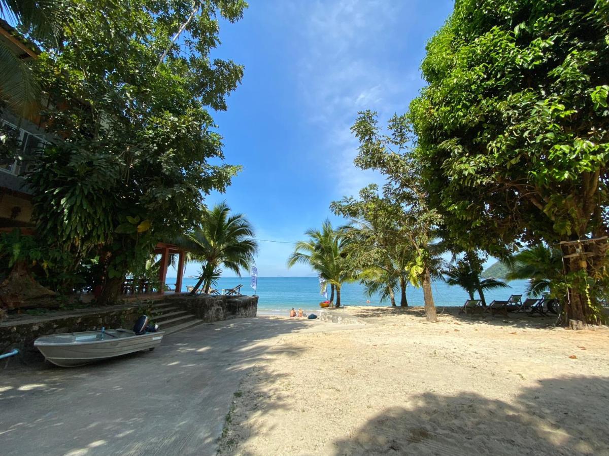 パヤム島 Mr Gao, Ko Phayam Bed & Breakfast エクステリア 写真