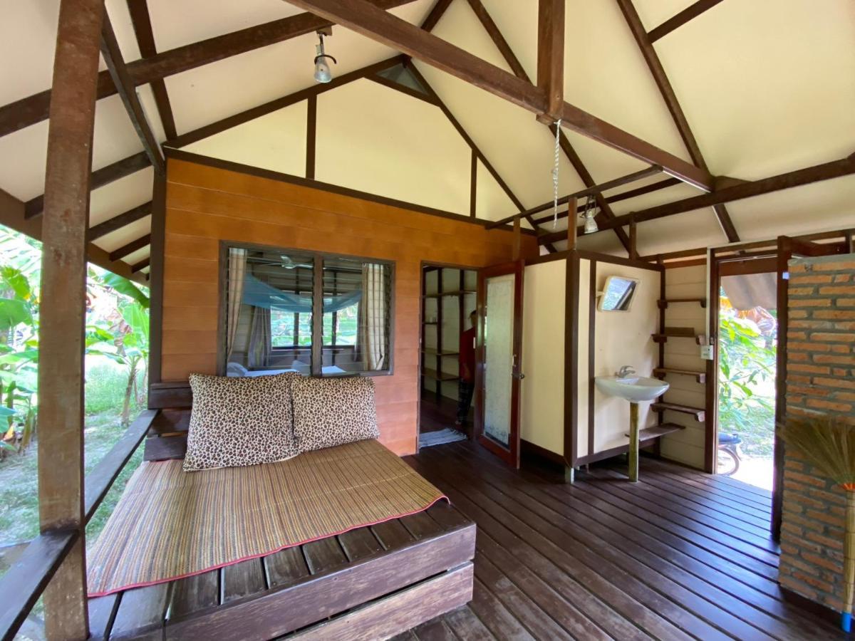 パヤム島 Mr Gao, Ko Phayam Bed & Breakfast エクステリア 写真