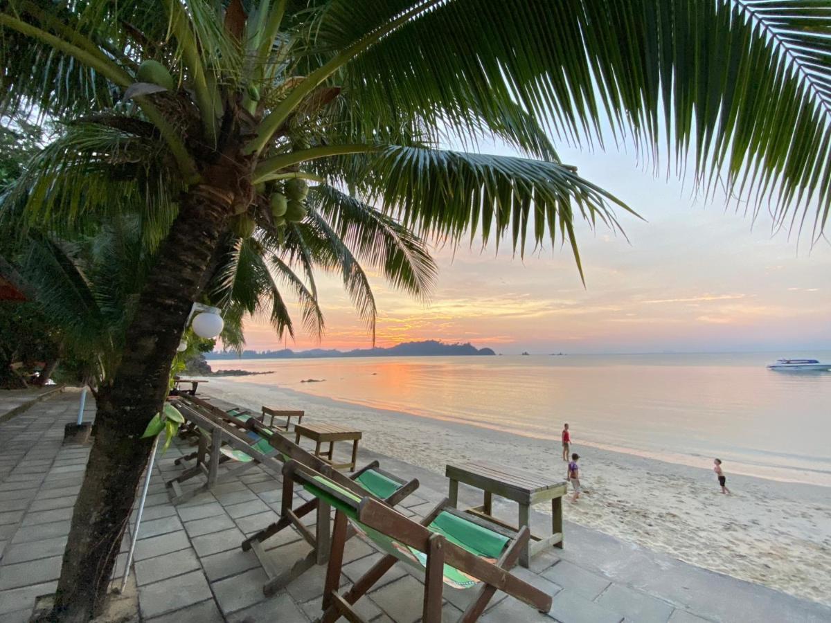 パヤム島 Mr Gao, Ko Phayam Bed & Breakfast エクステリア 写真