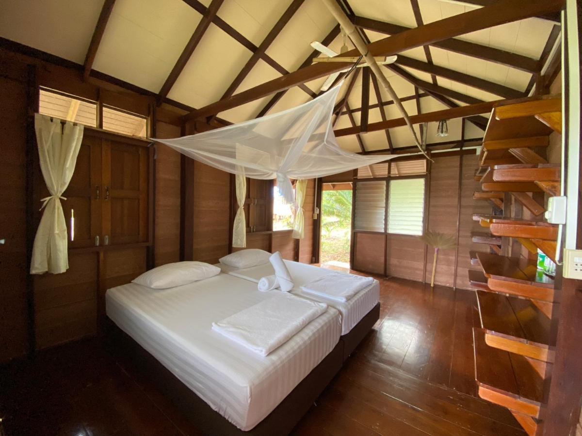 パヤム島 Mr Gao, Ko Phayam Bed & Breakfast エクステリア 写真