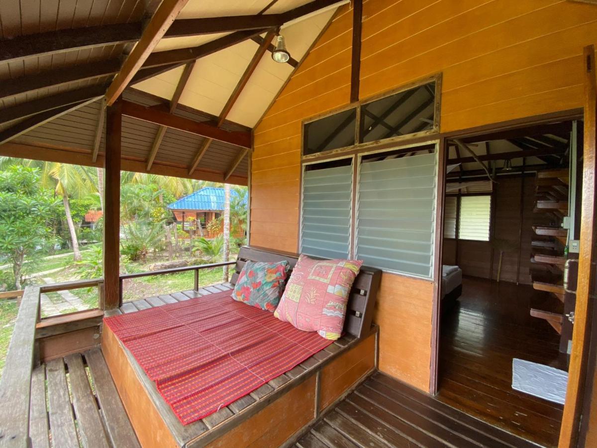 パヤム島 Mr Gao, Ko Phayam Bed & Breakfast エクステリア 写真